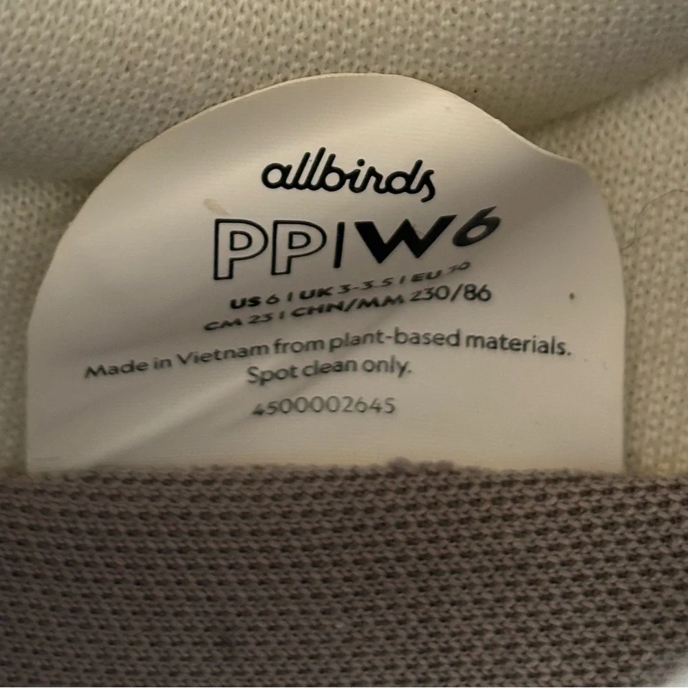 ALLBIRDS Plant Pacer PP Sneakers Natural White Blizzard Size 6 Eco-Friendly